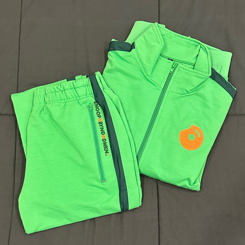 Snoop Dogg x Dunkin' Track Suit "Glazzzed For Days" - Size Small
